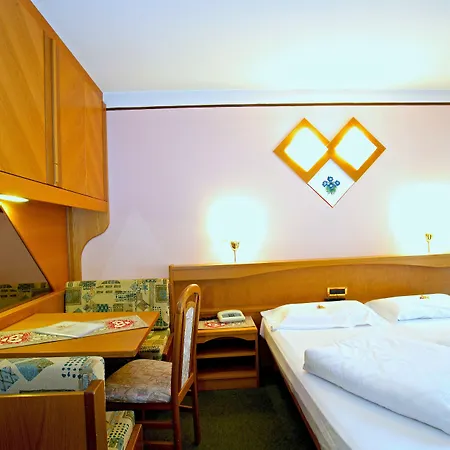 Szálloda Santanton 4*