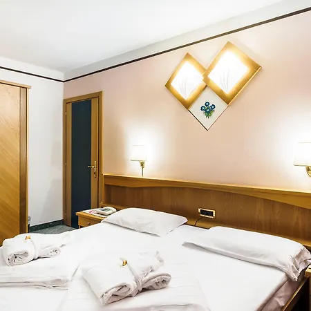 Szálloda Santanton 4*