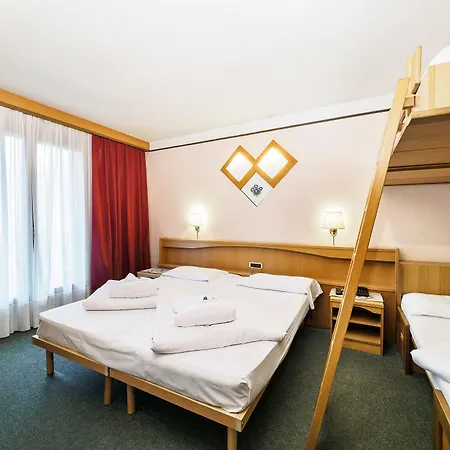 Szálloda Santanton 4*