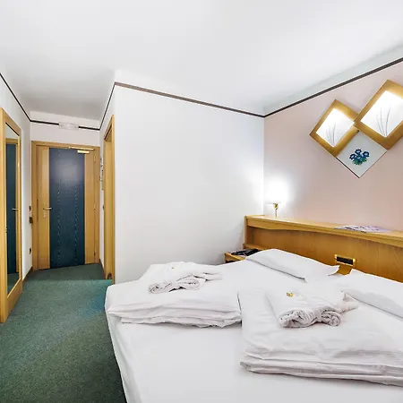 Santanton Szálloda 4*
