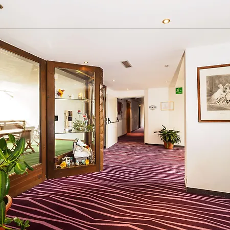 Santanton Hotel 4*