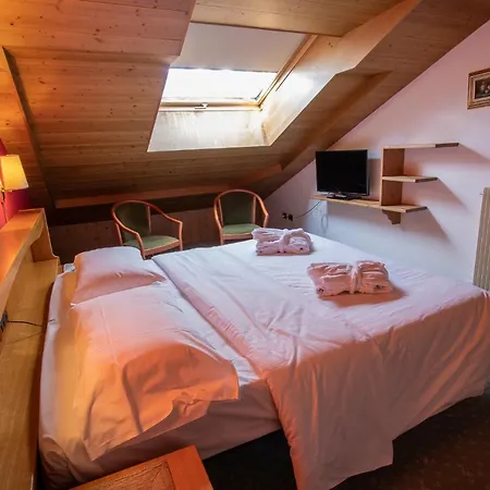 圣坦顿酒店 酒店